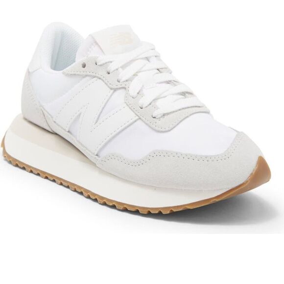 New Balance Shoes - New Balance Women’s Grey/White 237 Athletic Sneaker Size 11.5
